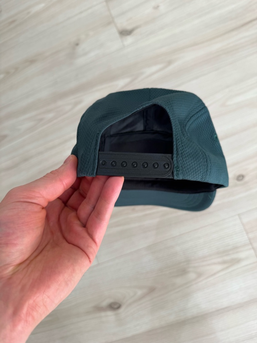 Sene studio hat - Picture 3 of 3